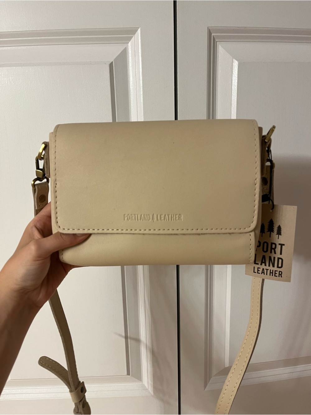 NWT PORTLAND LEATHER metro mini crossbody - bone